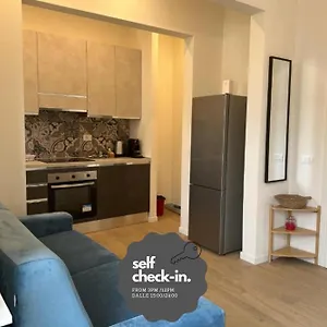  Apartment Bonnie Boutique Italy